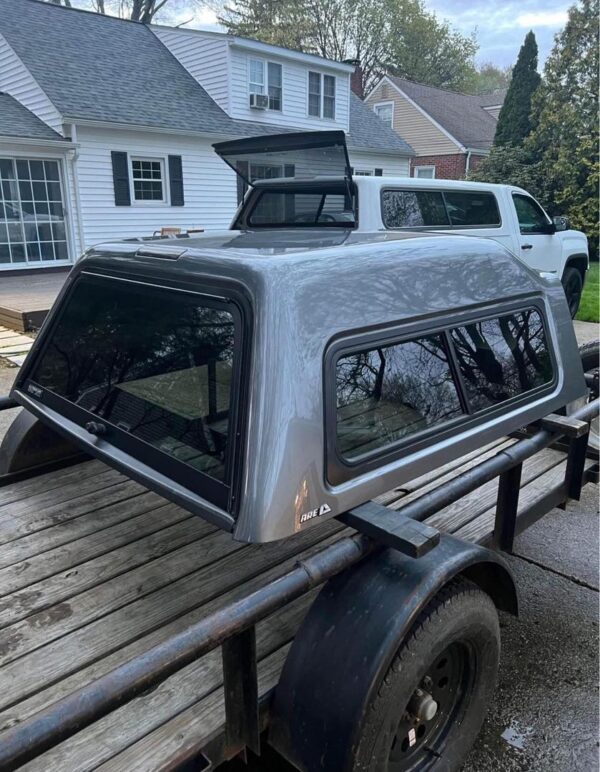 Truck Cap - Chevy Colorado - 5ft A.R.E. Mid-rise